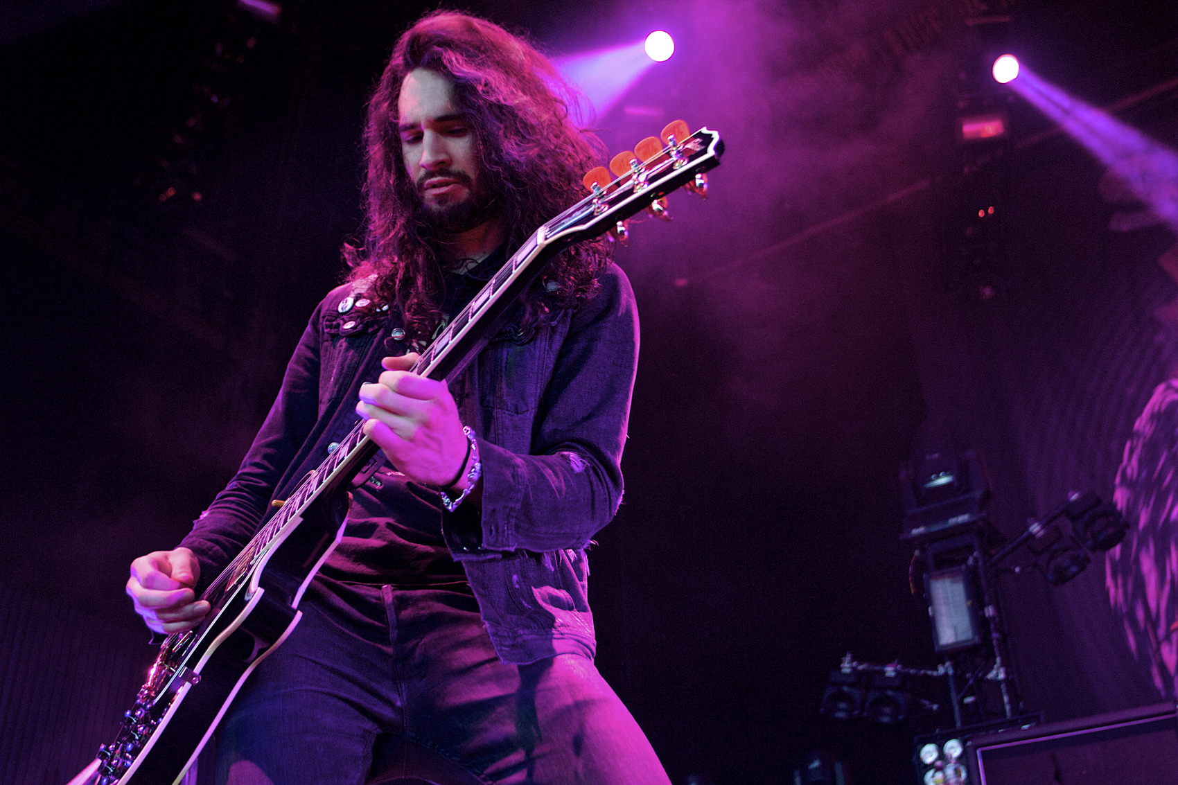 MMRBQ
Susquehanna Bank Center
Camden, NJ
May 20, 2012 


DerekBrad.com
